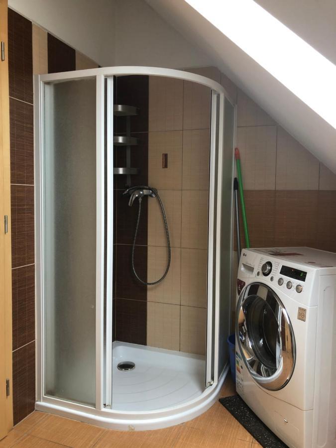 Ubytovani U Simonu Hotel Probulov Luaran gambar